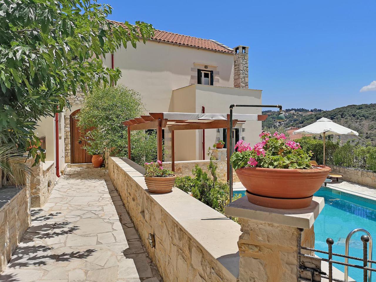 Helianthos Villas Douliana ภายนอก รูปภาพ