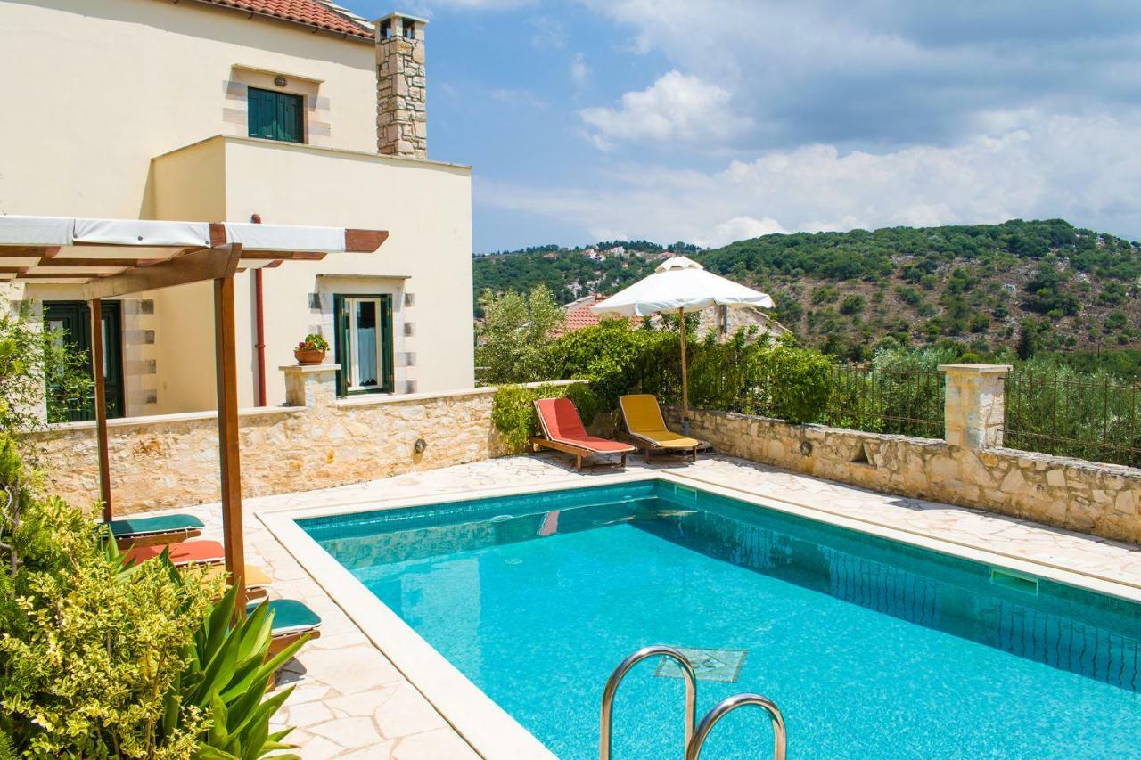 Helianthos Villas Douliana ภายนอก รูปภาพ